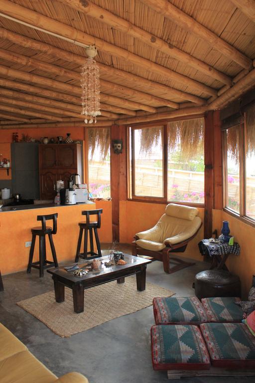 Lapa Lapa Lobitos Bungalows Hotel ภายนอก รูปภาพ