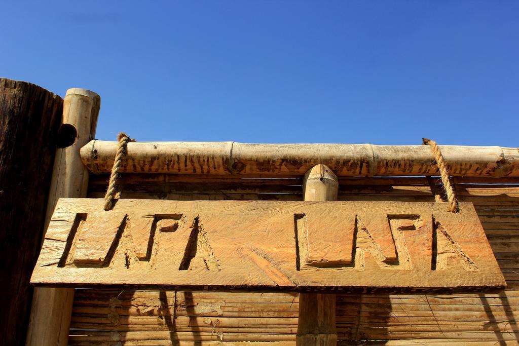 Lapa Lapa Lobitos Bungalows Hotel ภายนอก รูปภาพ
