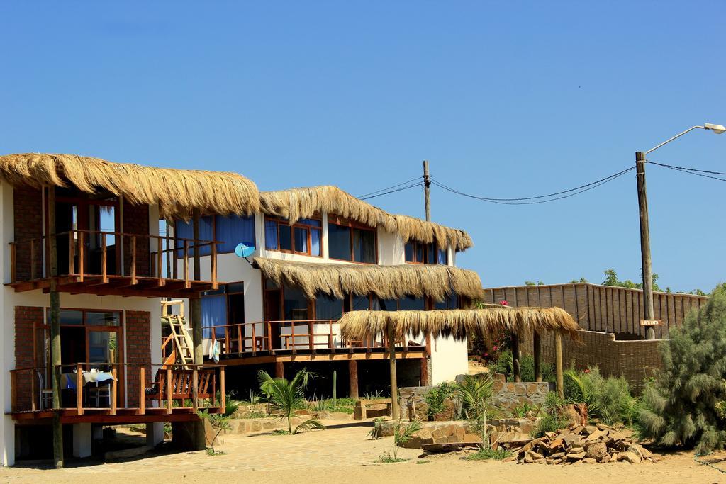 Lapa Lapa Lobitos Bungalows Hotel ภายนอก รูปภาพ