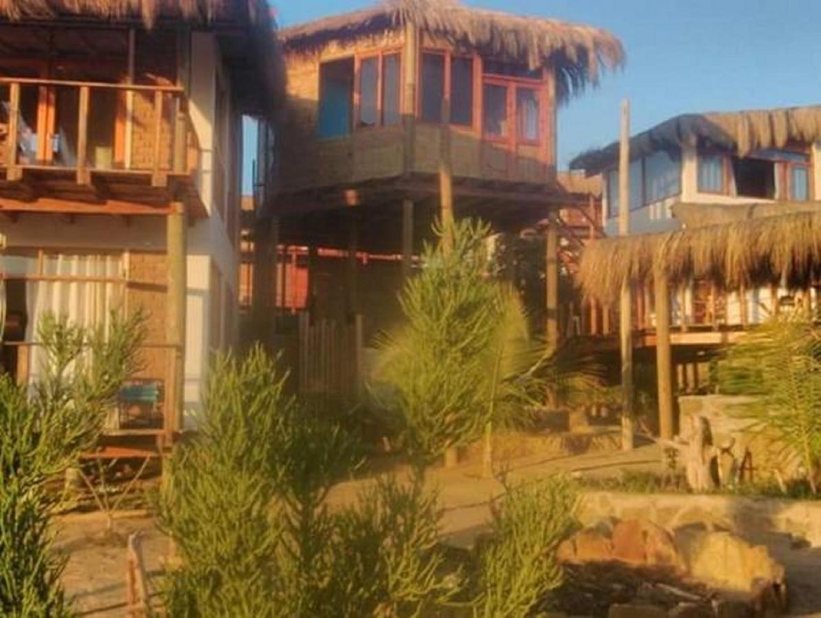Lapa Lapa Lobitos Bungalows Hotel ภายนอก รูปภาพ